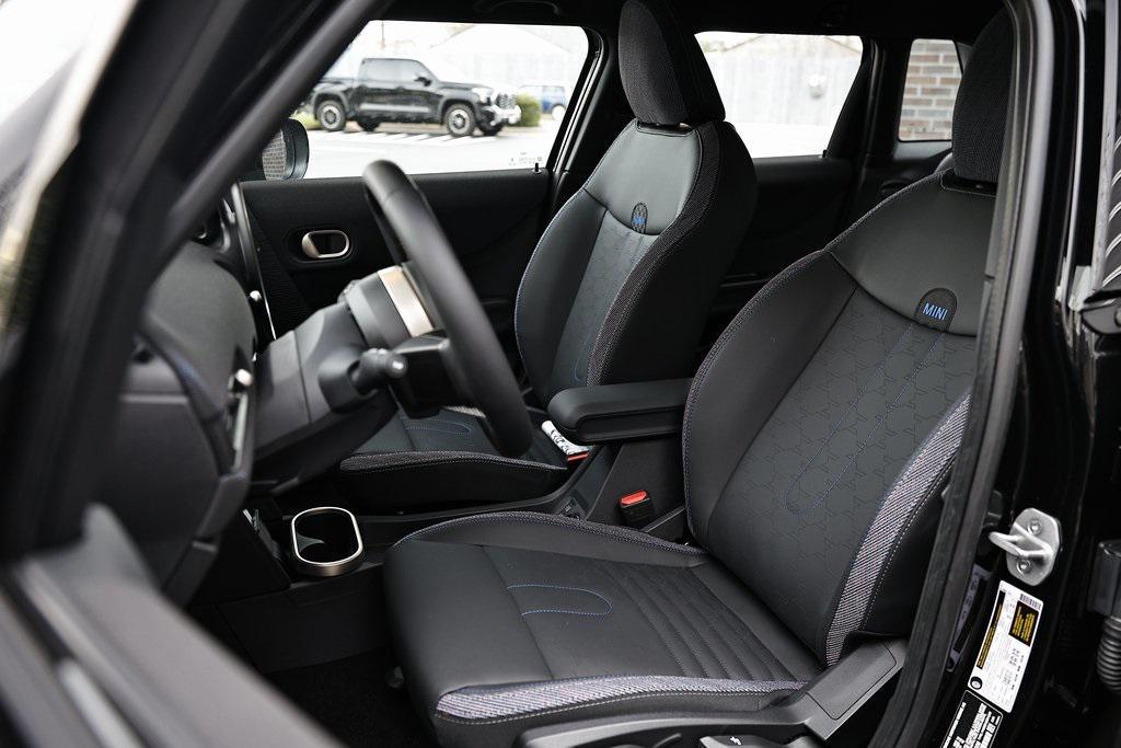 new 2026 MINI Hardtop car, priced at $41,135