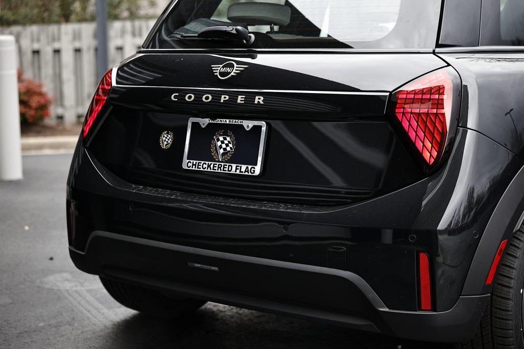 new 2026 MINI Hardtop car, priced at $33,905