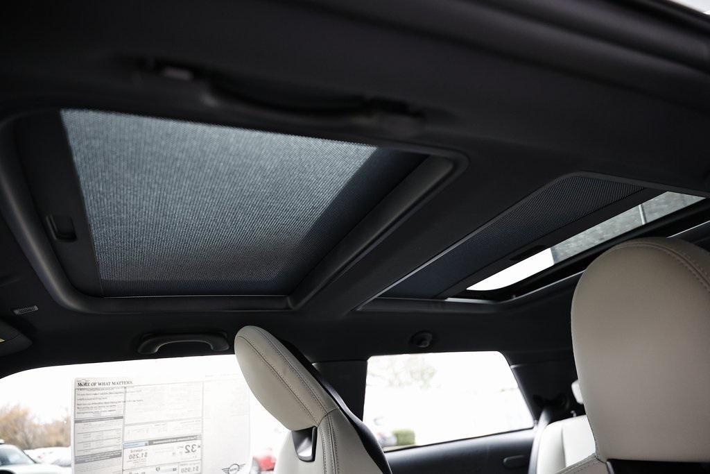 new 2026 MINI Hardtop car, priced at $33,905