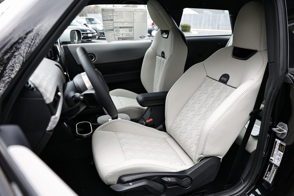 new 2026 MINI Hardtop car, priced at $33,905
