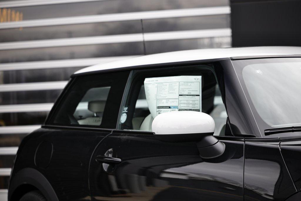 new 2026 MINI Hardtop car, priced at $33,905