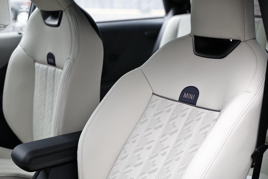 new 2026 MINI Hardtop car, priced at $33,905