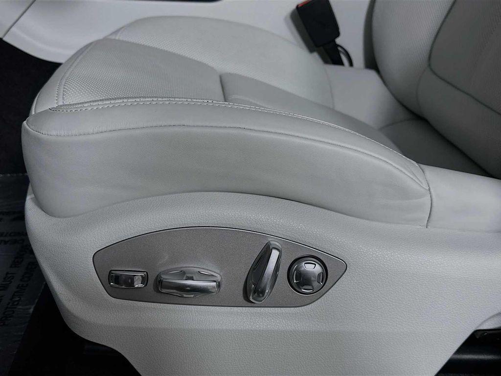 used 2025 Porsche Macan car, priced at $74,900