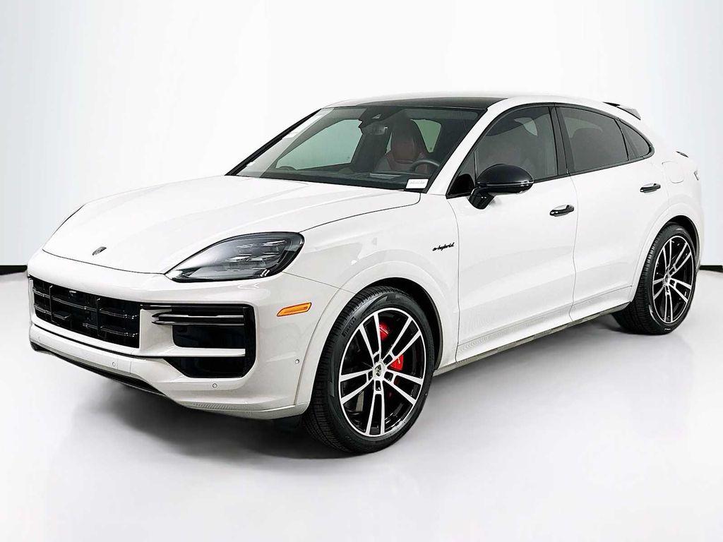 new 2025 Porsche Cayenne car, priced at $201,385