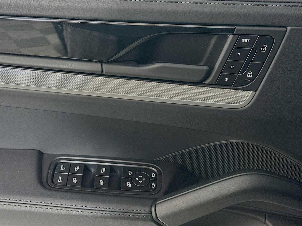 used 2025 Porsche Cayenne car, priced at $99,900
