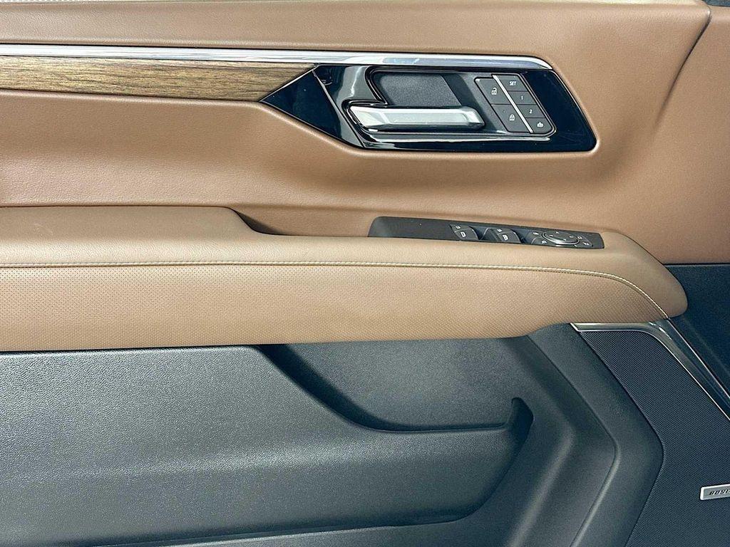 used 2025 Chevrolet Tahoe car, priced at $79,900