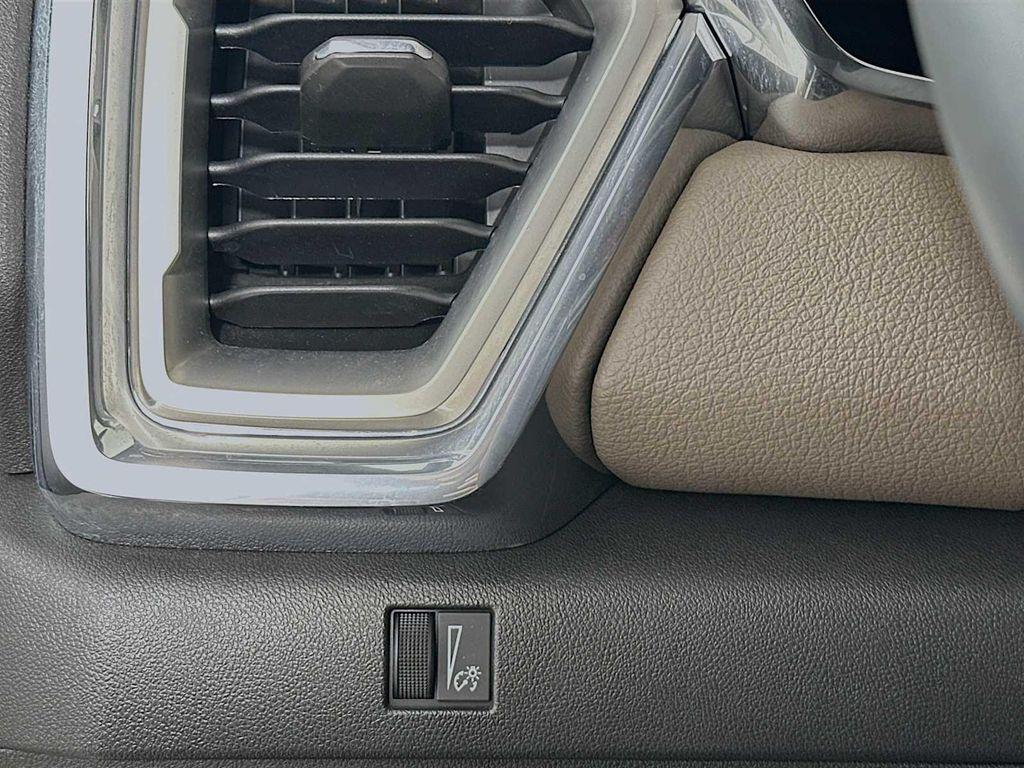 used 2024 GMC Canyon car, priced at $44,500