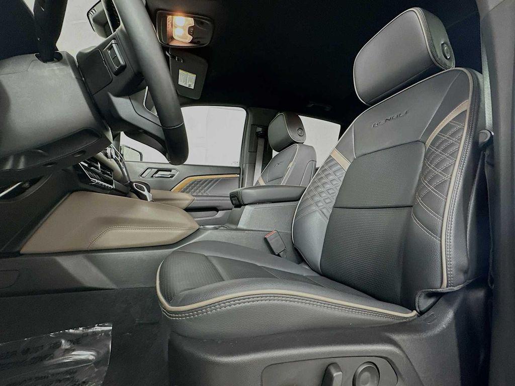 used 2024 GMC Canyon car, priced at $44,500