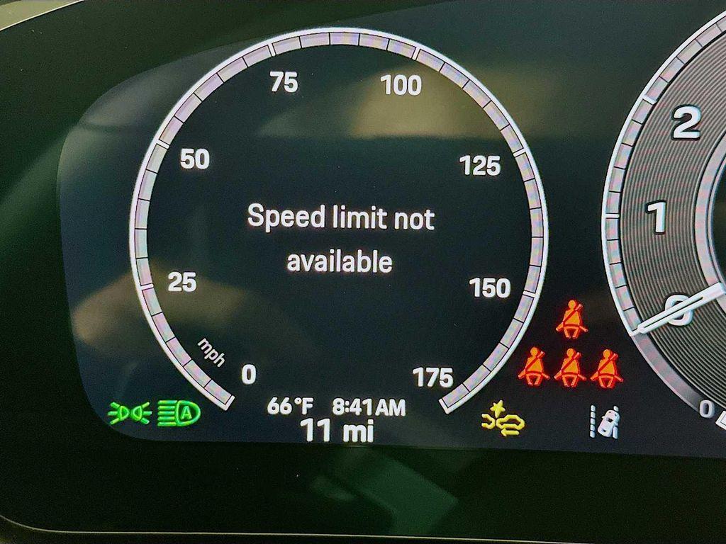 new 2026 Porsche Cayenne car, priced at $113,890