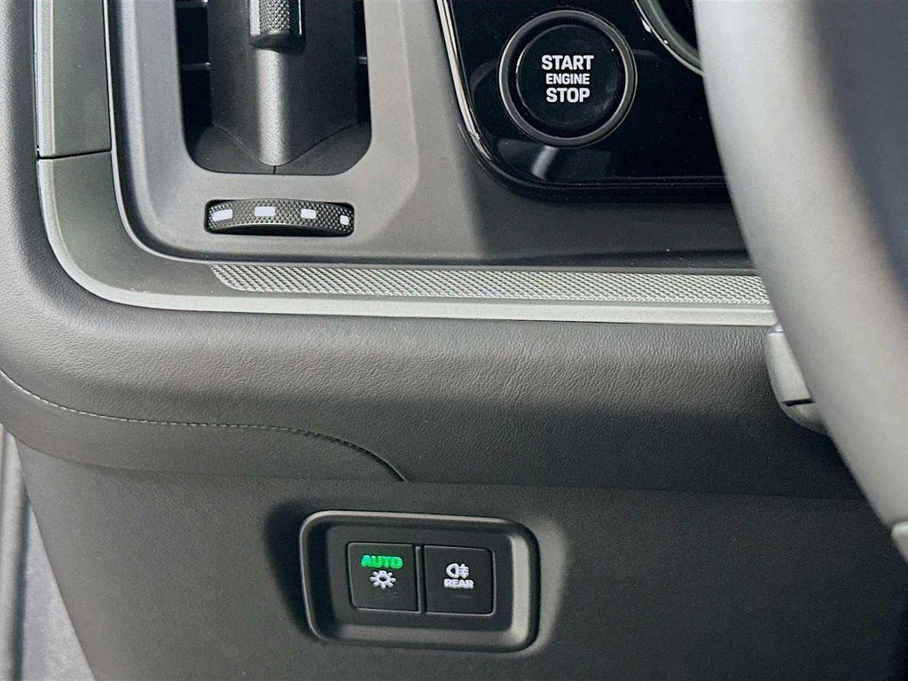 new 2026 Porsche Cayenne car, priced at $136,590