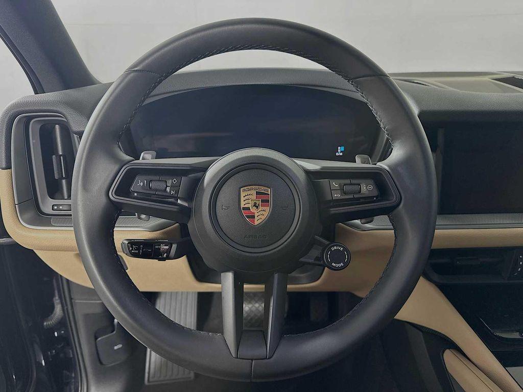 used 2025 Porsche Cayenne car, priced at $89,900