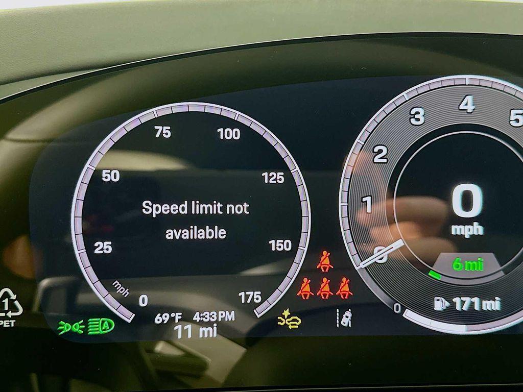 new 2026 Porsche Cayenne car, priced at $127,080