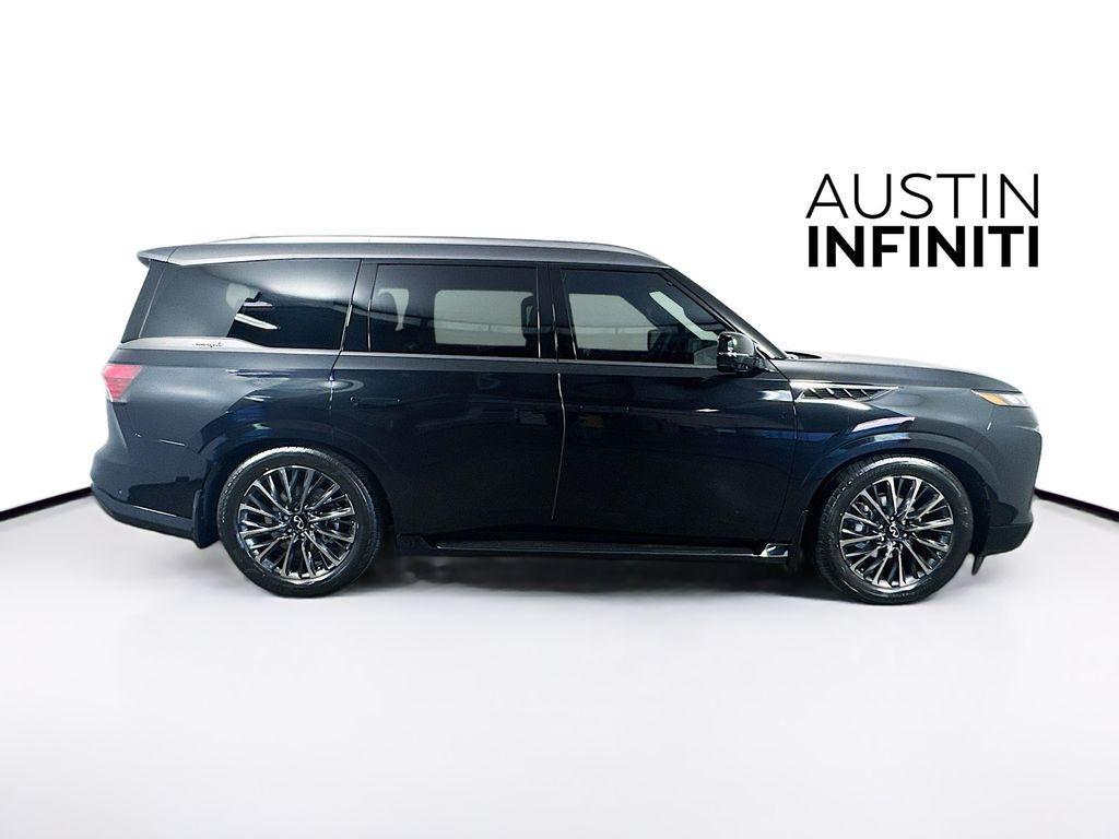 new 2026 INFINITI QX80 car, priced at $102,250