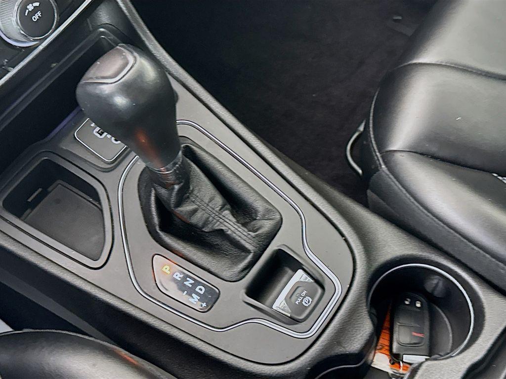 used 2019 Jeep Cherokee car, priced at $15,681