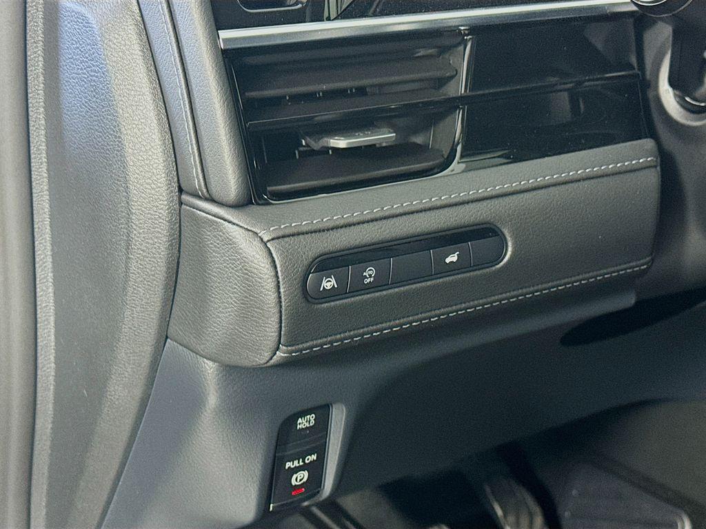 new 2026 INFINITI QX80 car, priced at $86,048