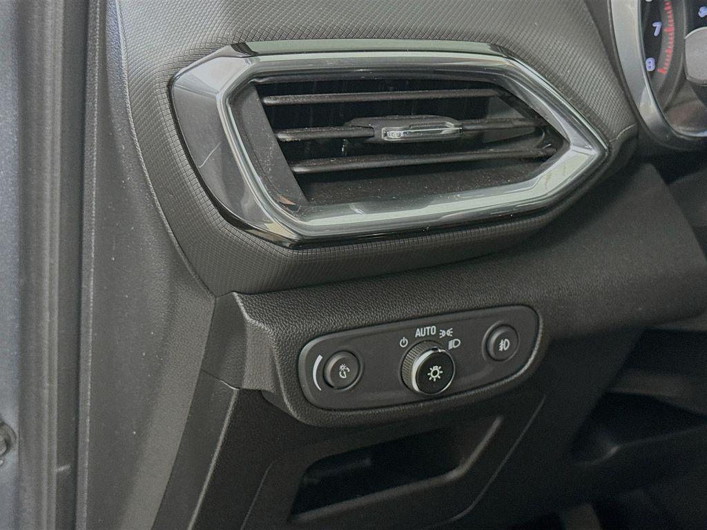 used 2021 Chevrolet TrailBlazer car, priced at $15,981