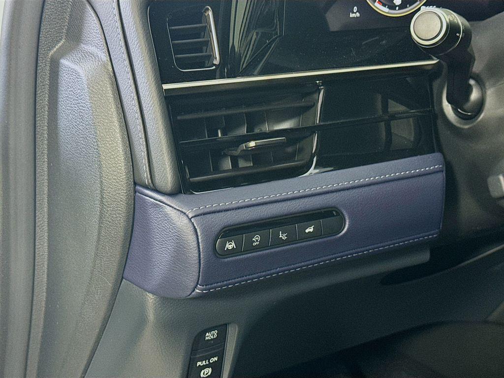 new 2026 INFINITI QX80 car, priced at $105,252