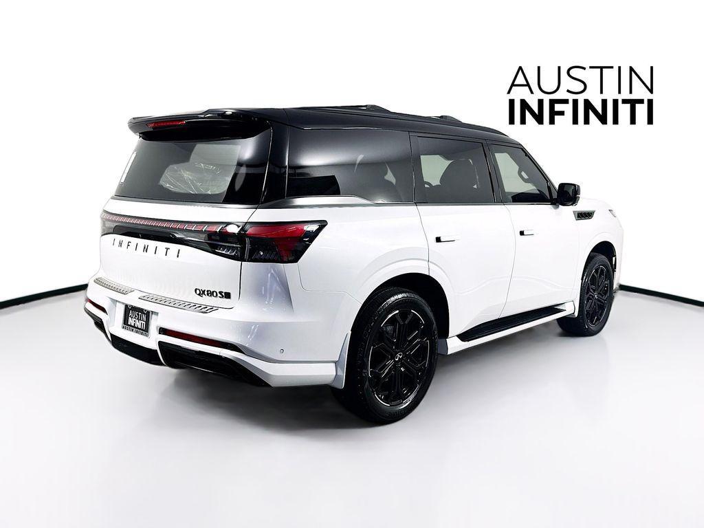 new 2026 INFINITI QX80 car, priced at $105,252