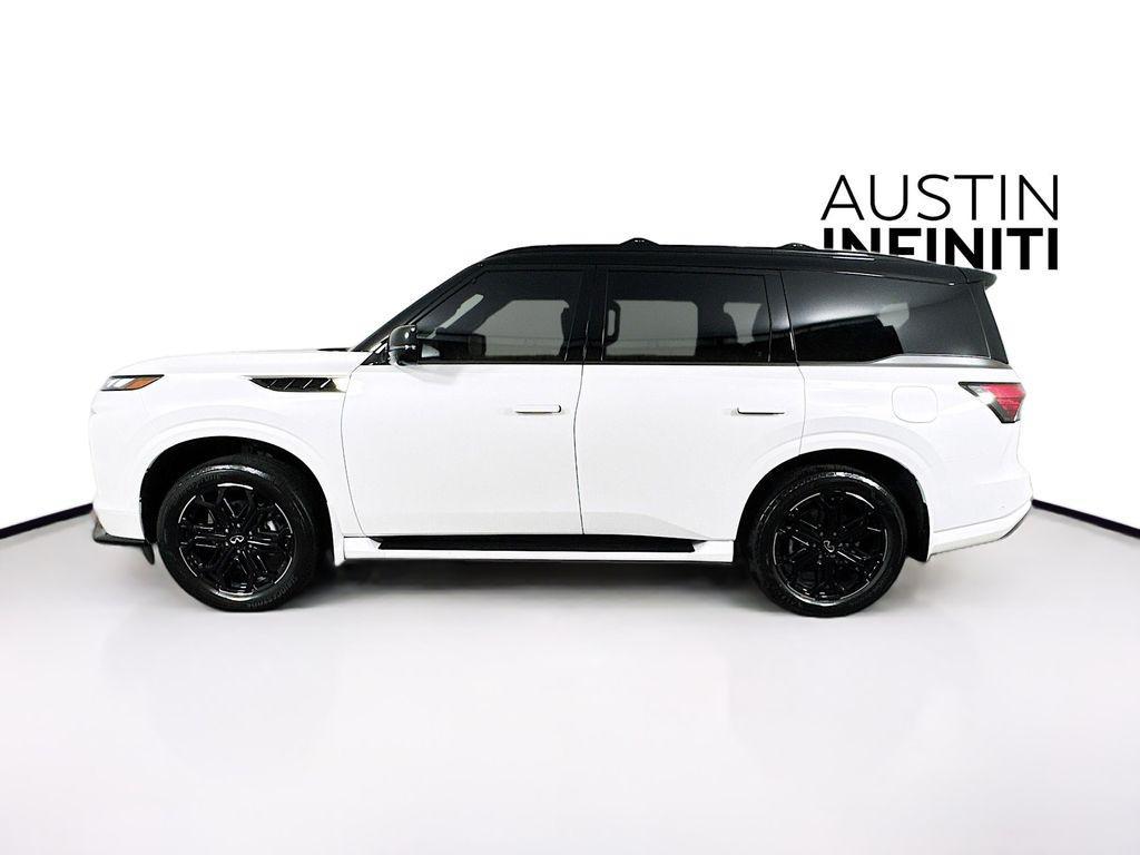 new 2026 INFINITI QX80 car, priced at $105,252