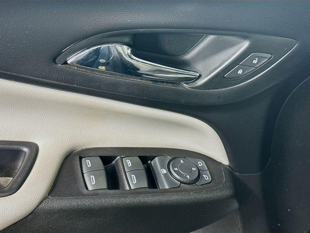 used 2019 Chevrolet Equinox car, priced at $13,925