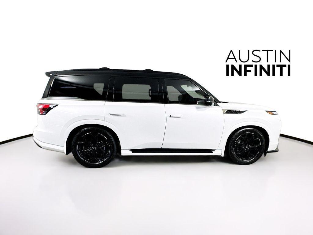 new 2026 INFINITI QX80 car, priced at $105,252