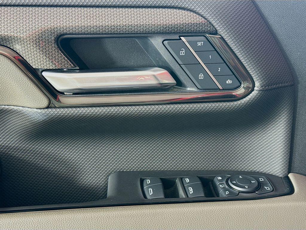 used 2025 Chevrolet Silverado 2500 car, priced at $79,981