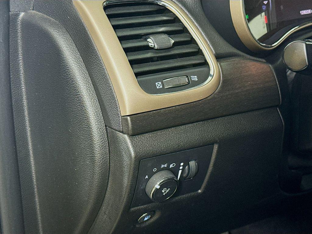 used 2017 Jeep Grand Cherokee car, priced at $9,481