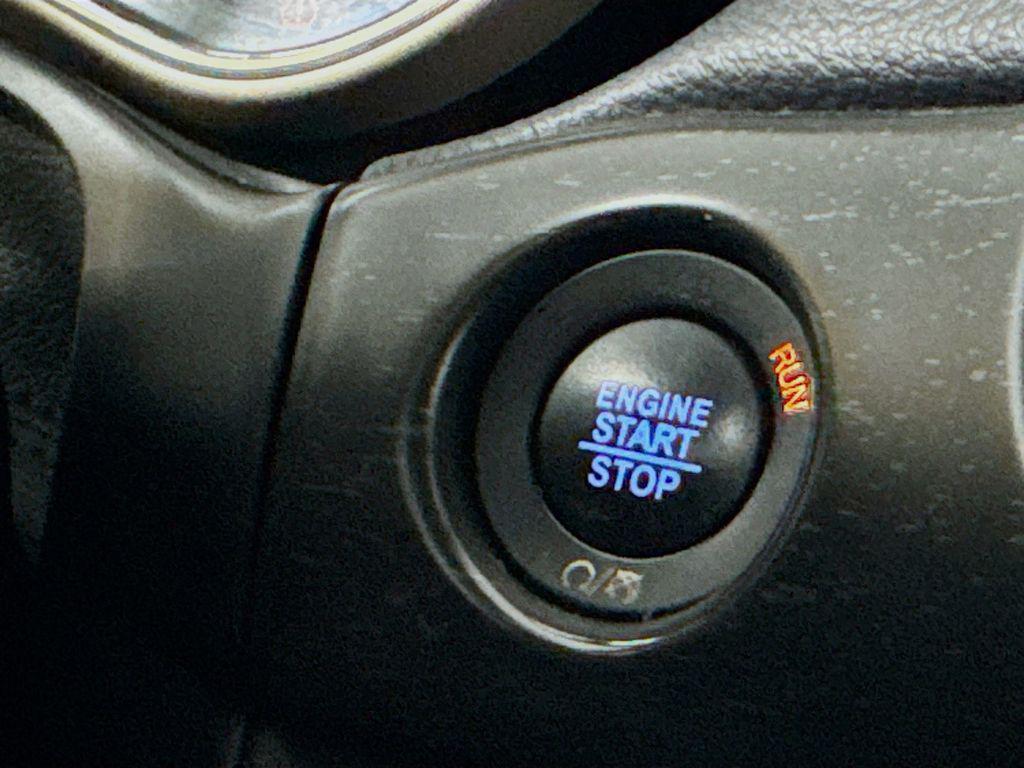 used 2017 Jeep Grand Cherokee car, priced at $9,481