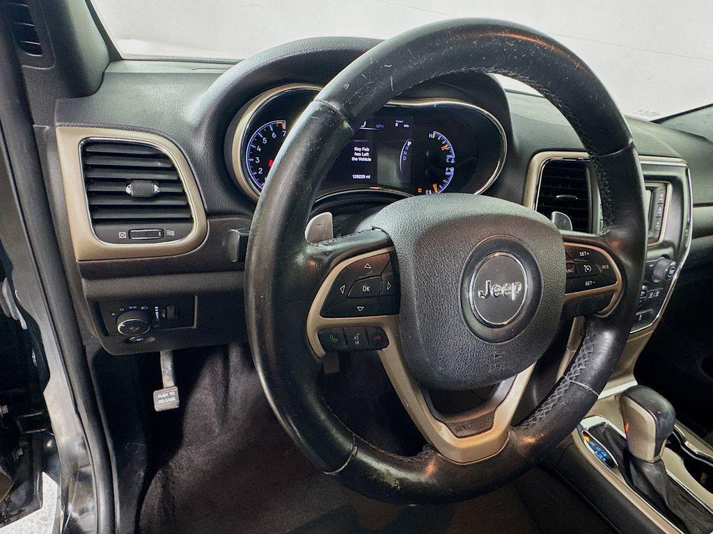used 2017 Jeep Grand Cherokee car, priced at $9,481