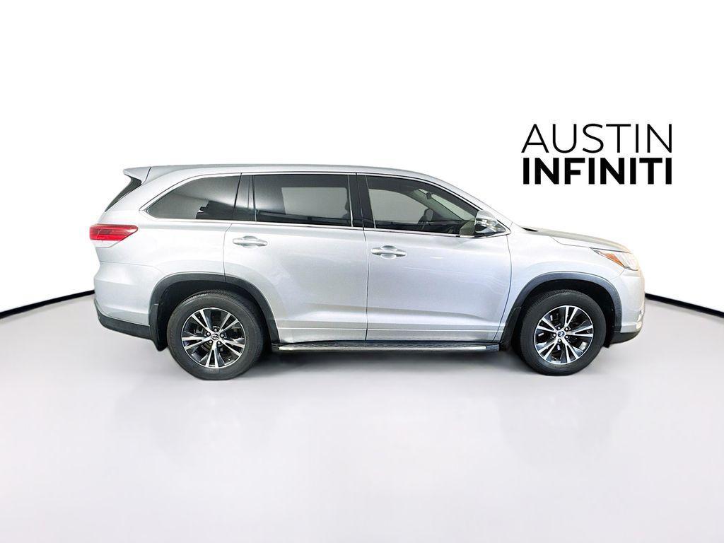used 2018 Toyota Highlander car, priced at $15,781