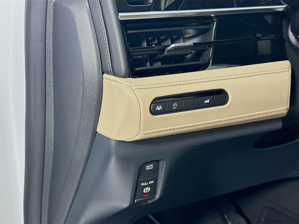 new 2026 INFINITI QX80 car, priced at $89,220