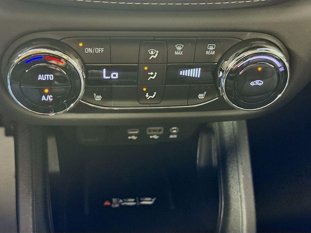 used 2023 Chevrolet TrailBlazer car, priced at $19,891