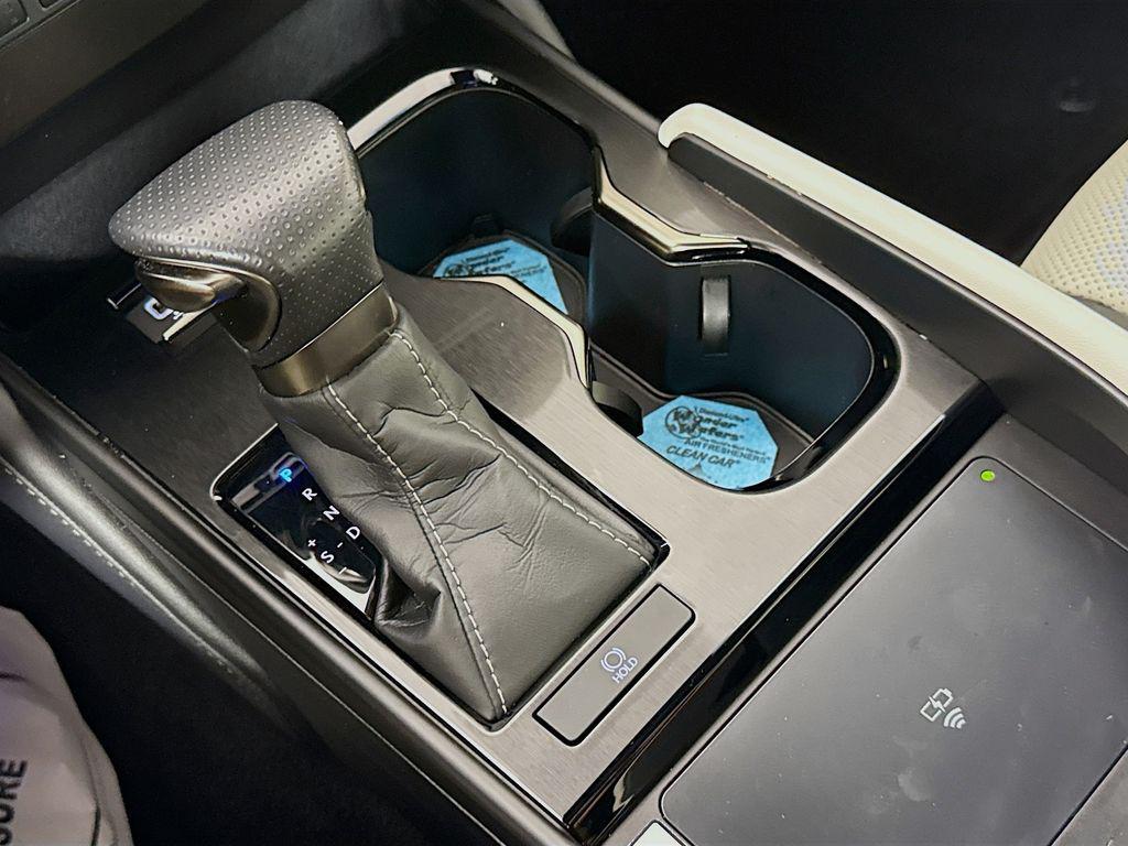 used 2024 Lexus ES 350 car, priced at $38,226