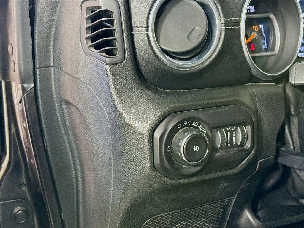 used 2018 Jeep Wrangler Unlimited car, priced at $21,281