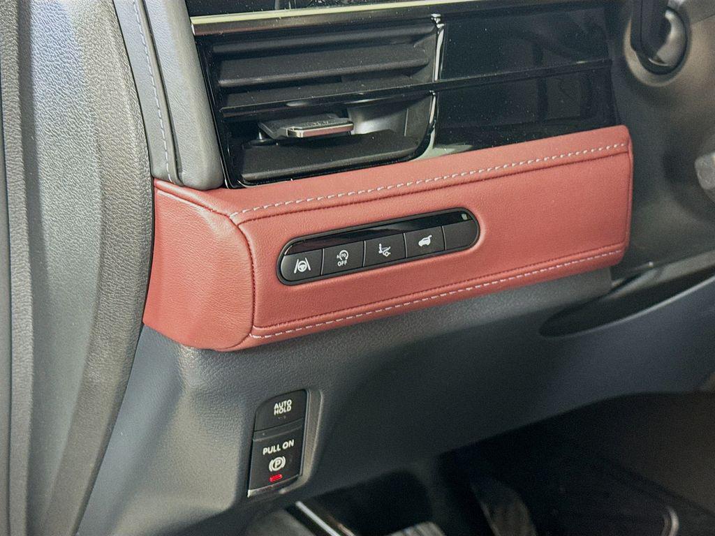 new 2026 INFINITI QX80 car, priced at $114,220