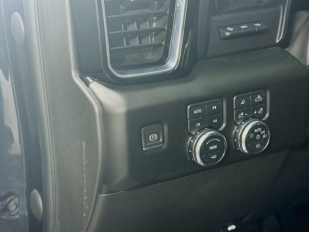 used 2022 GMC Sierra 1500 car, priced at $48,281