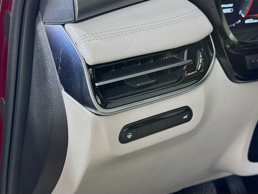 used 2026 INFINITI QX60 car, priced at $45,891