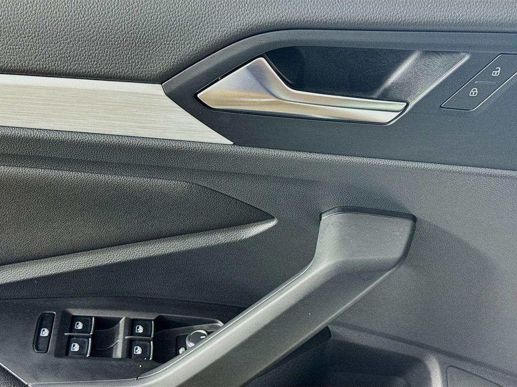 used 2025 Volkswagen Jetta car, priced at $20,581