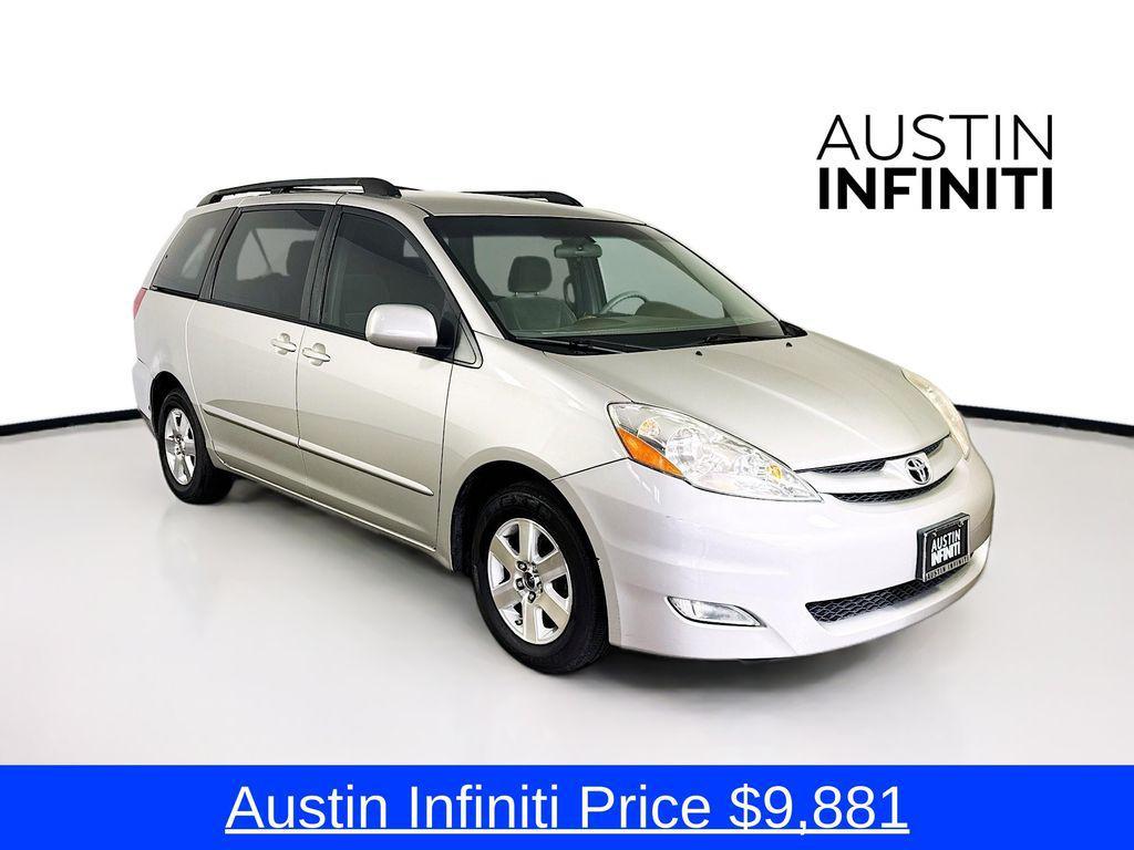 used 2007 Toyota Sienna car, priced at $9,881