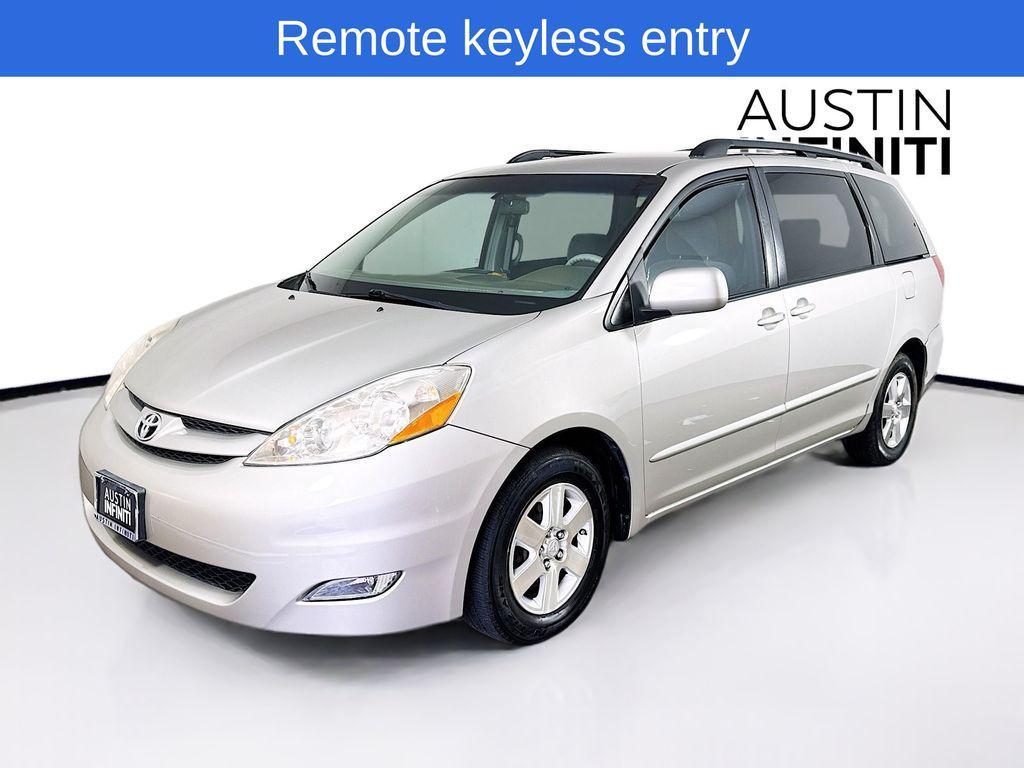 used 2007 Toyota Sienna car, priced at $9,881