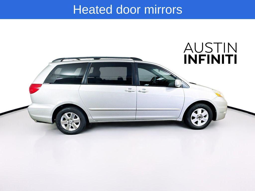 used 2007 Toyota Sienna car, priced at $9,881