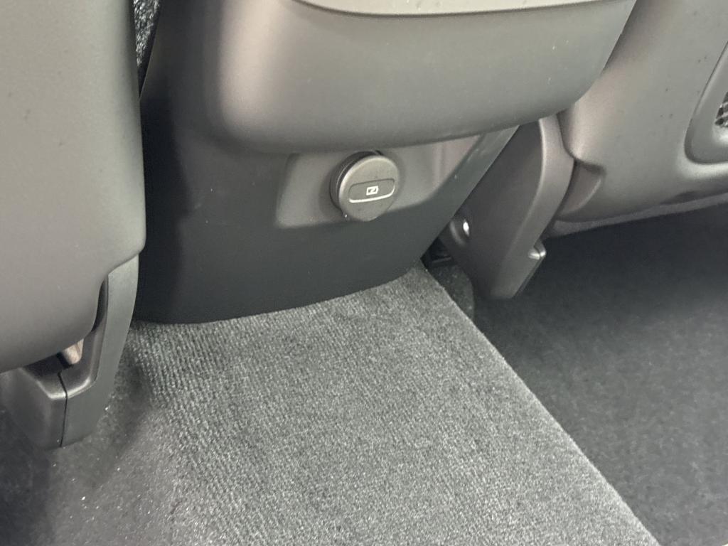 new 2026 Volvo XC60 car, priced at $51,095