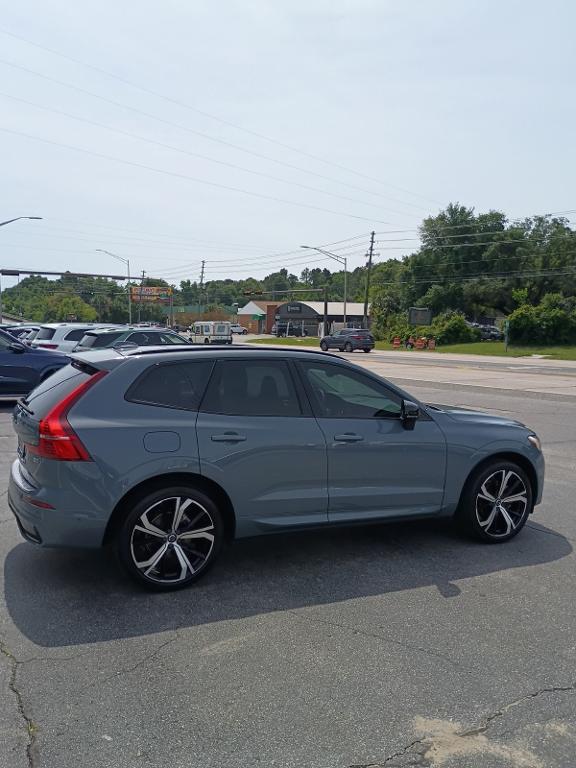 used 2023 Volvo XC60 car, priced at $35,591