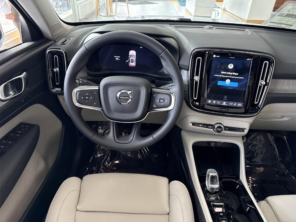 new 2026 Volvo XC40 car, priced at $50,150