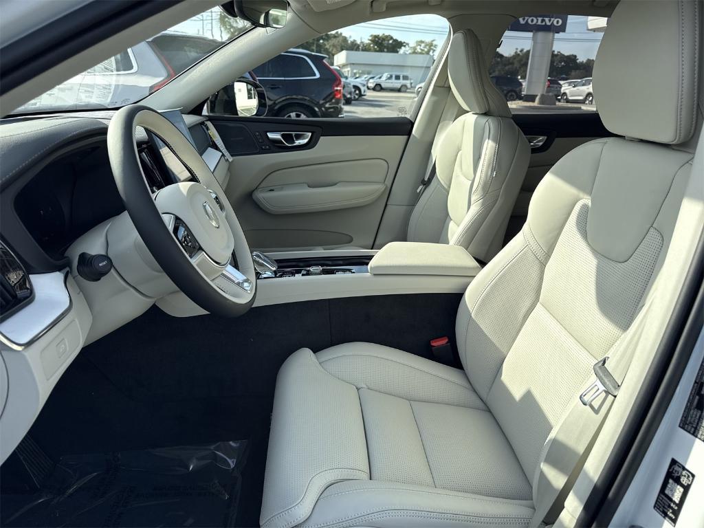 new 2026 Volvo XC60 car