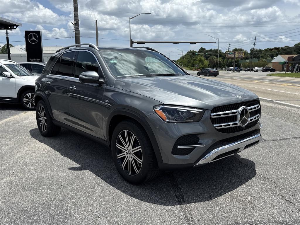 new 2025 Mercedes-Benz GLE 450e car, priced at $79,435