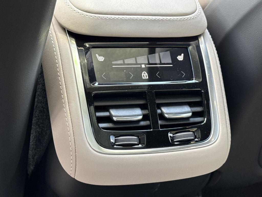 new 2026 Volvo XC90 car, priced at $72,745