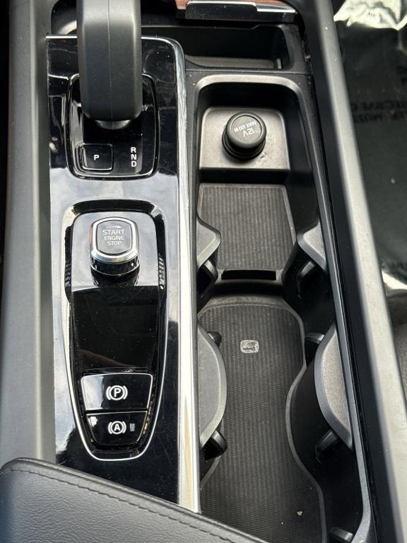 used 2023 Volvo XC60 car, priced at $34,442