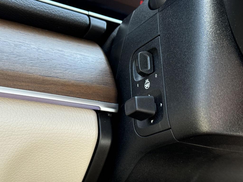 new 2025 Mercedes-Benz GLE 350 car, priced at $71,715