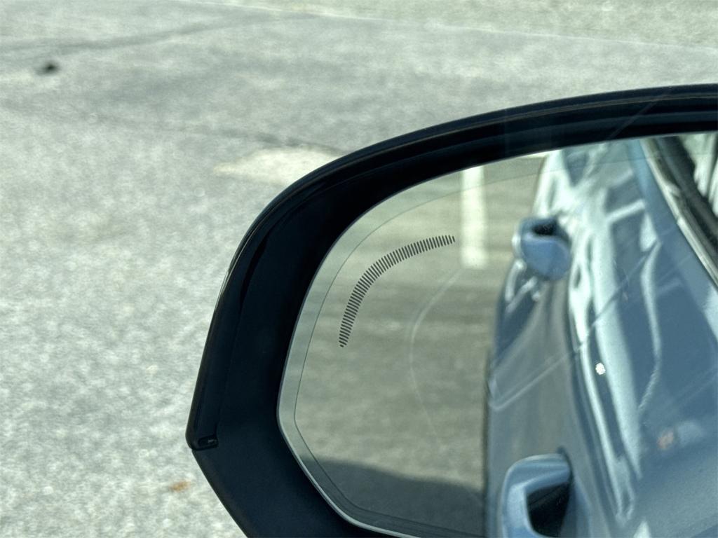 new 2026 Volvo XC40 car, priced at $41,625